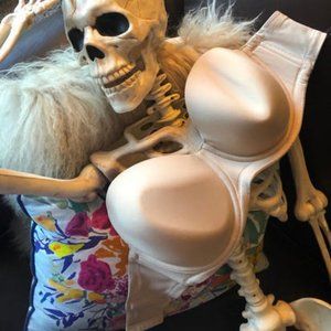 38DD Beige Wacoal Strapless Bra